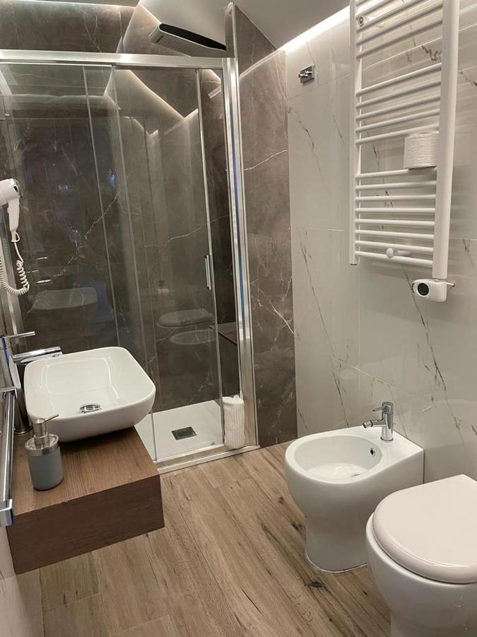 Th Luxury Suite Giardini Naxos Bagian luar foto
