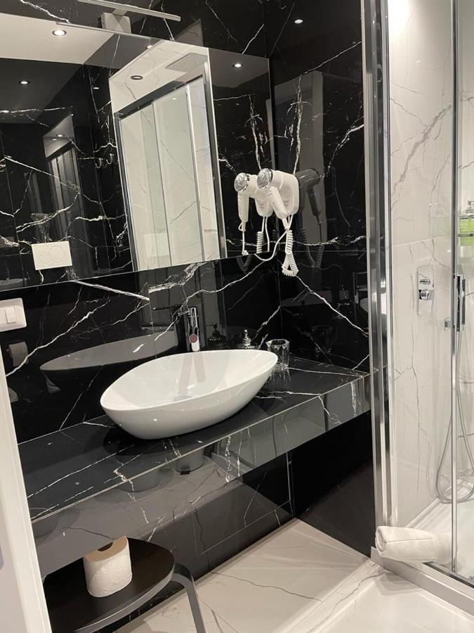 Th Luxury Suite Giardini Naxos Bagian luar foto